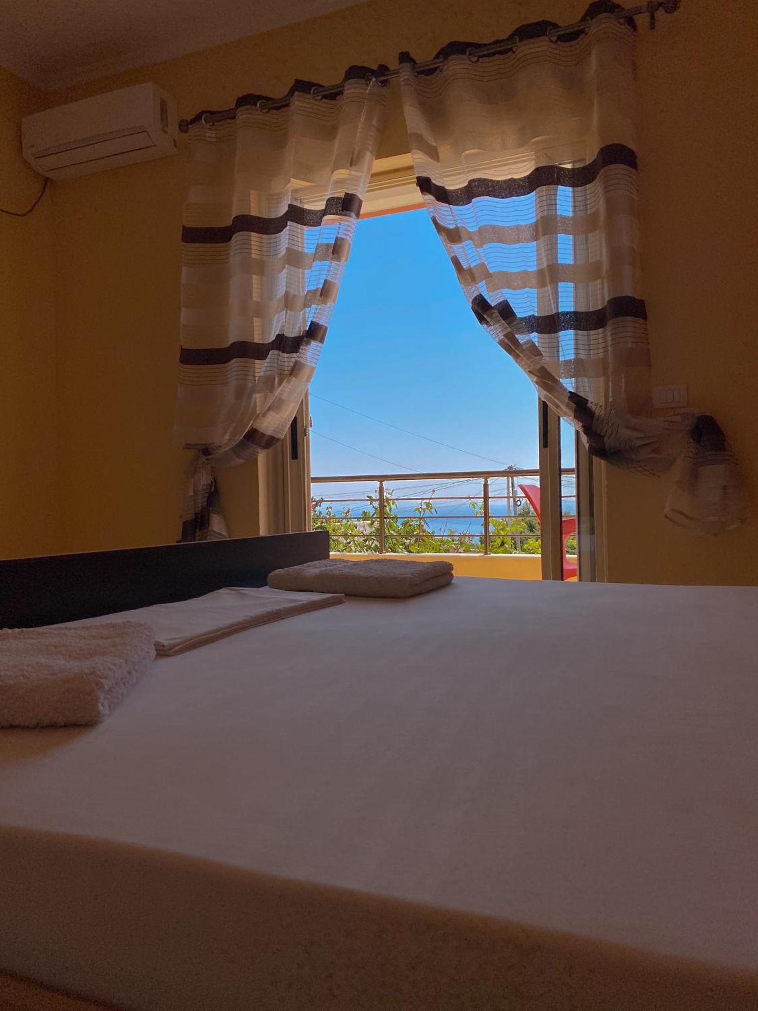 Dhori House Dhërmi Buitenkant foto